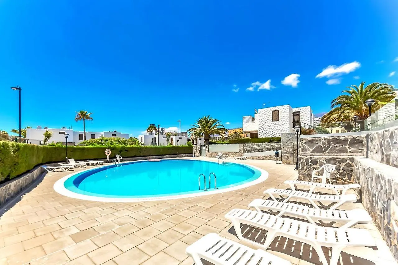 Apartment Near Playa De Las Americas With Wifi And Pool, Tenerife Sur
