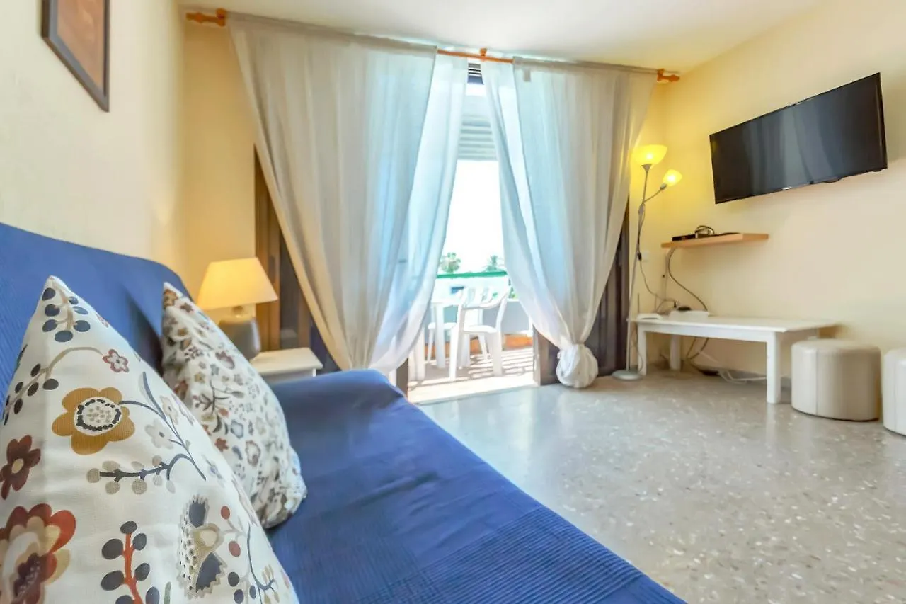 Apartment Near Playa De Las Americas With Wifi And Pool, Tenerife Sur 0*, Playa de las Américas